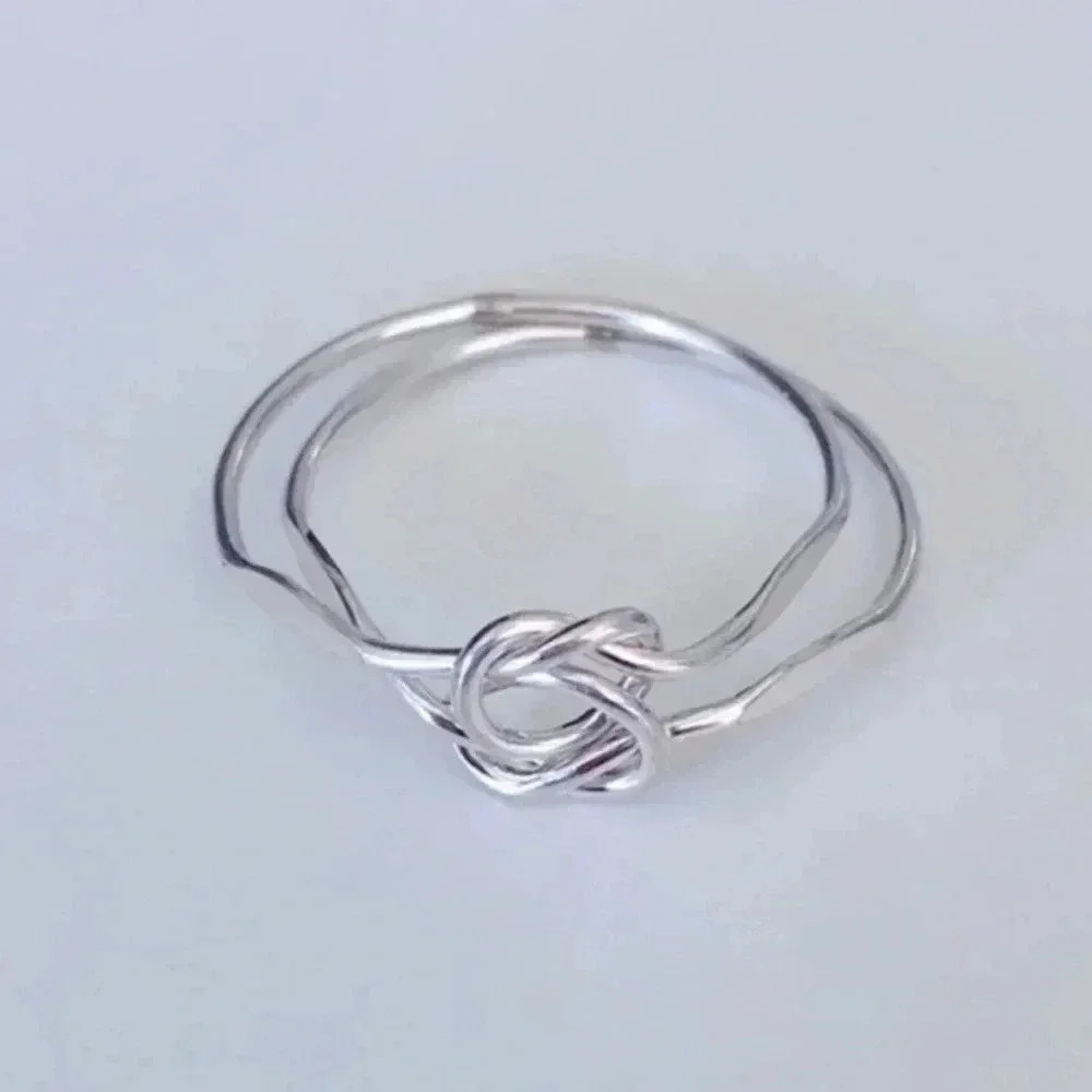 925 Sterling Silver Intertwining Knots Ring NWT - Picture 7 of 7
